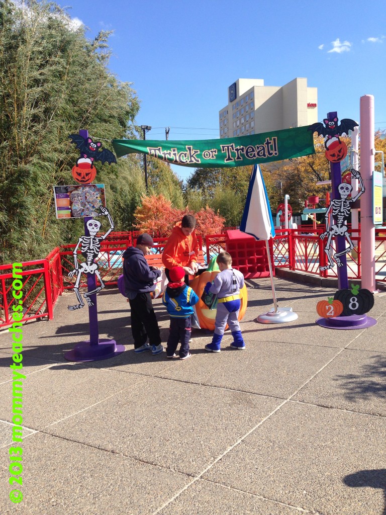 One of the several Trick-or-Treat stations at Sesame Place. They served healthy snacks!